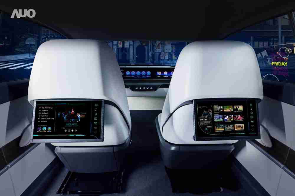 牛牛游戏新一代Smart Cockpit 2024，，，，以Micro LED先进显示技术优势，，，，创建〝可卷式后座娱乐显示器〞，，，仅在互动时才显示出所需画面及信息，，扩充更丰富的娱乐和交互信息服务，，，，获国际奖项荣耀